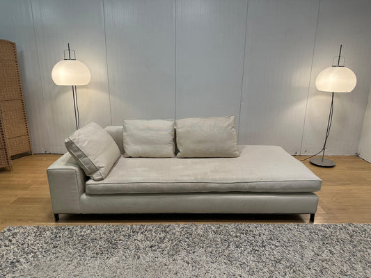 SPOTPRIJS Minotti Crèmekleurige Bank – Ter Herstoffering
