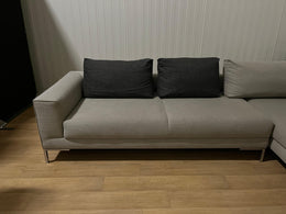 WEG=WEG ZGAN Design on Stock Aikon Lounge Hoekbank NP: €8000