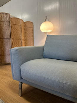 Leolux Bellice Hoekbank wol lichtblauw inclusief hocker - NP: €16.000