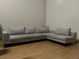Design on stock Aikon Hoekbank Grijs | NP: €7.500