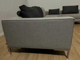 WEG=WEG ZGAN Design on Stock Aikon Lounge Hoekbank NP: €8000