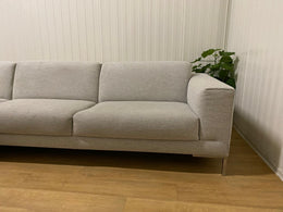 ZGAN Witte Design on Stock Aikon Hoekbank (wol) ~ NP: €8.000