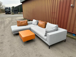 Design on Stock Aikon Lounge ~ Ploeg Wool Gray & Leather Cushions ~ Originele prijs €7.500