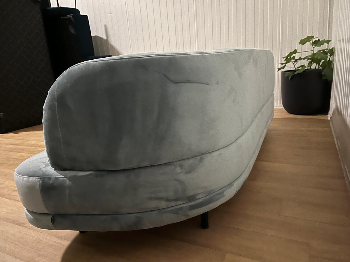 Bolia Designbank Lichtblauw ~ Ruim Zitten in Stijl NP: €3000