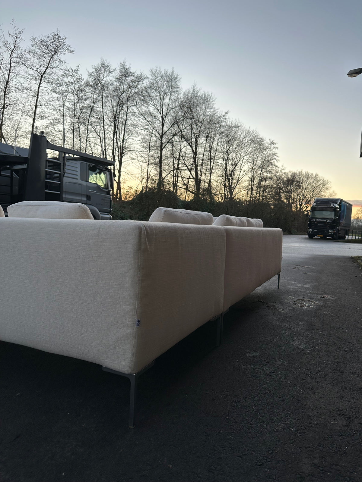 ZGAN B&B Italia Beige Hoekbank ~ Nieuwprijs €10.000