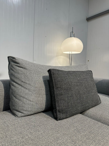Nieuwstaat Design on Stock Aikon Lounge Hoekbank - NP: €8000
