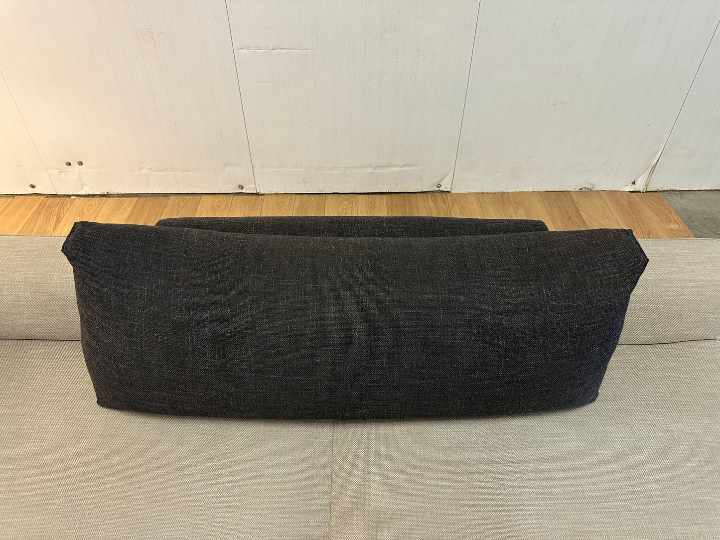 ZGAN Design on Stock Aikon Kussen Milton 115x21x47