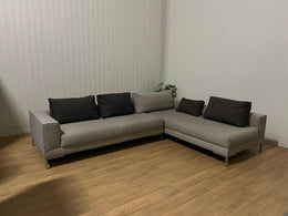 WEG=WEG ZGAN Design on Stock Aikon Lounge Hoekbank NP: €8000