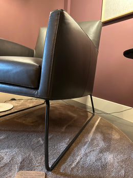 Tumbler Fauteuil Showroommodel – Loxton Leder