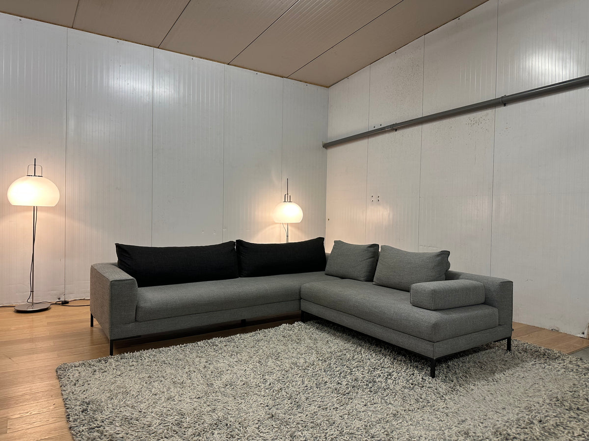 ZGAN Design on Stock Aikon Lounge Hoekbank - 280x260 cm