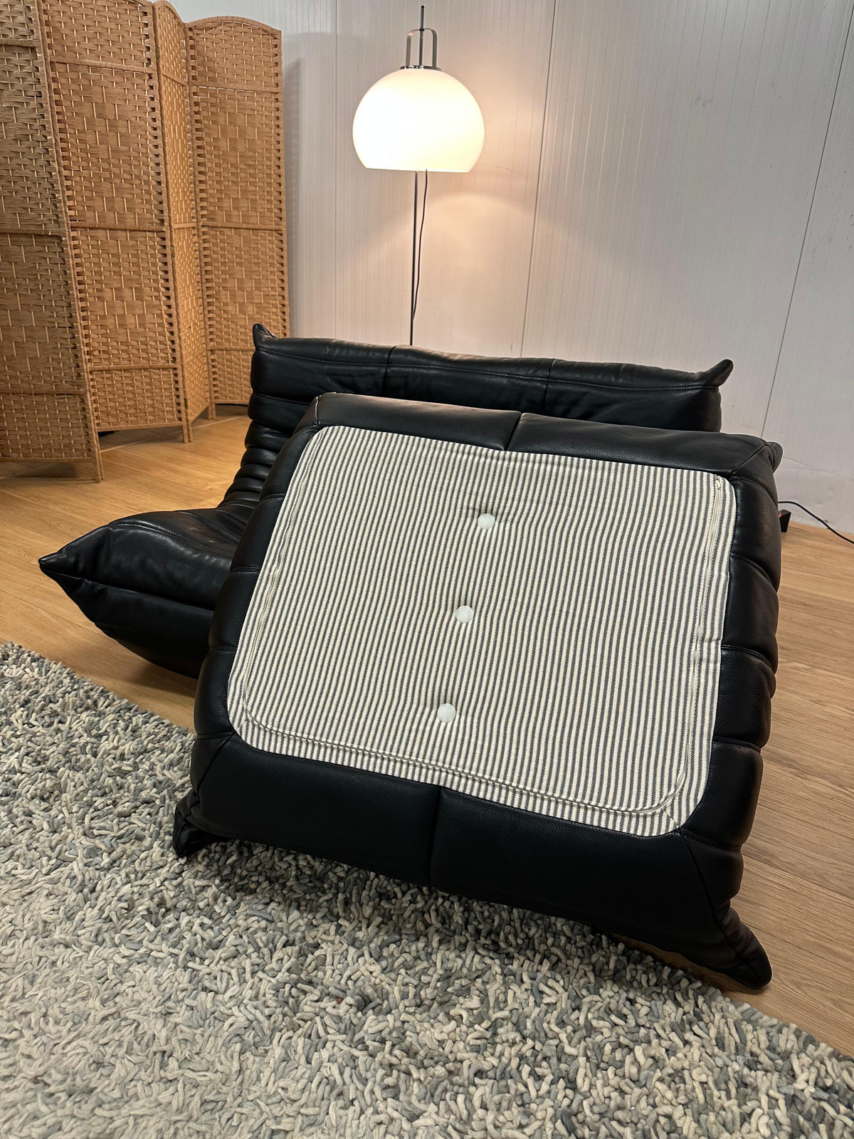 NIEUW Ligne Roset Togo Set Zwart Leer 2-Zits + 1-Zits + Poef