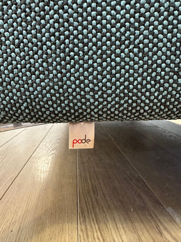 Nieuwstaat Pode Quote 3-zits Turquoise + Hocker
