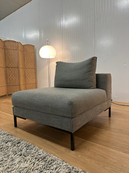 Design on Stock Fauteuil Milton