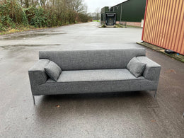 Design on Stock Bloq 3-Zits Banken ~ Nieuwprijs €3.500 per stuk