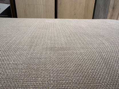 Design on Stock Aikon Hocker Beige – NP: €1.250