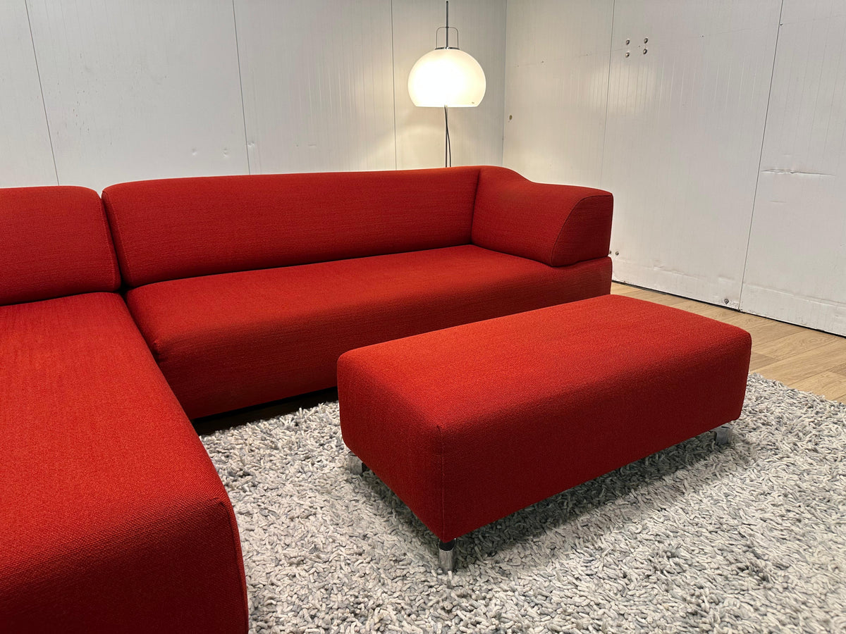 Leolux Faya Lobi Hoekbank + Hocker (Rood) – NP: €8.000