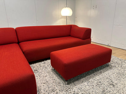 Leolux Faya Lobi Hoekbank + Hocker (Rood) – NP: €8.000