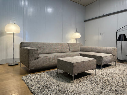 Design on Stock Bloq Hoekbank + Hocker Beige - NP: €7.500
