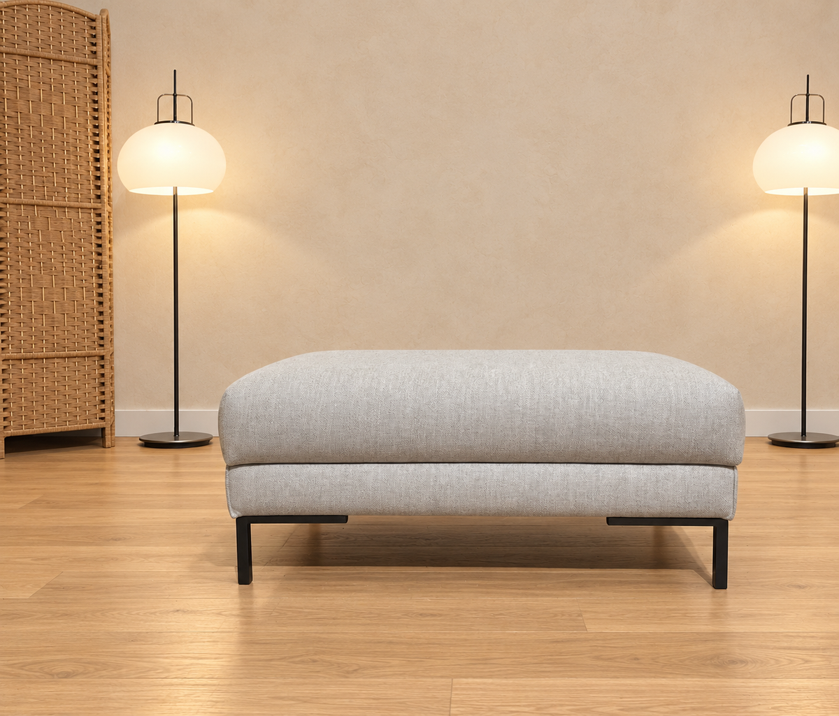 ZGAN Design on Stock Aikon Lounge Hocker Ploegwol + GARANTIE