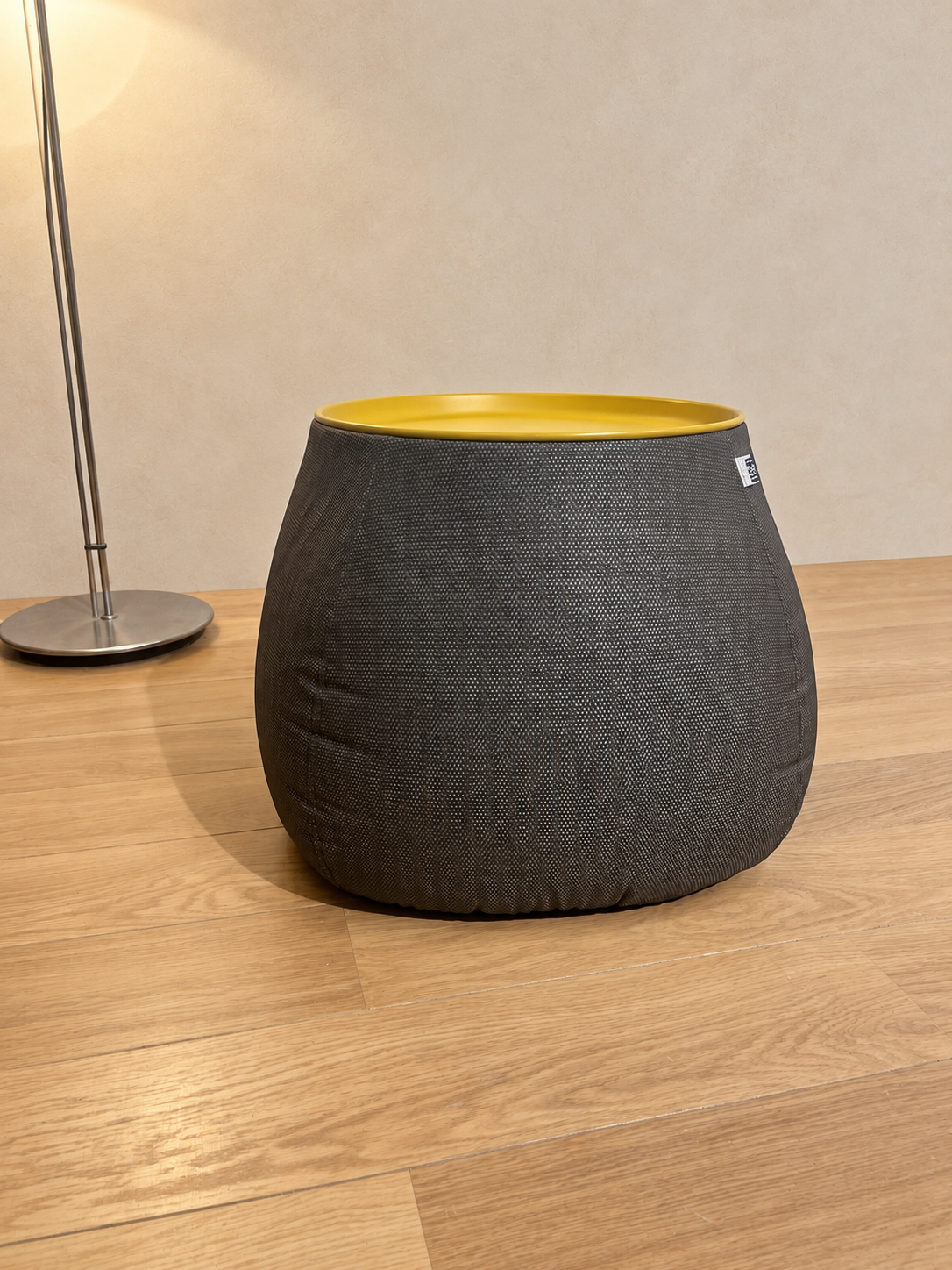 NIEUWSTAAT B&B Italia Fat Fat Bijzettafel + GARANTIE