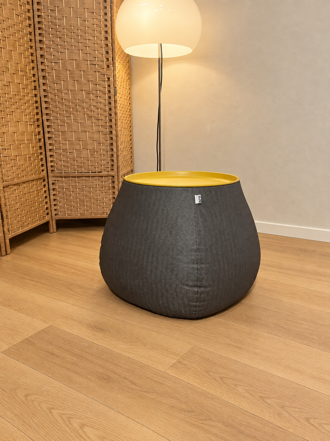 NIEUWSTAAT B&B Italia Fat Fat Bijzettafel + GARANTIE