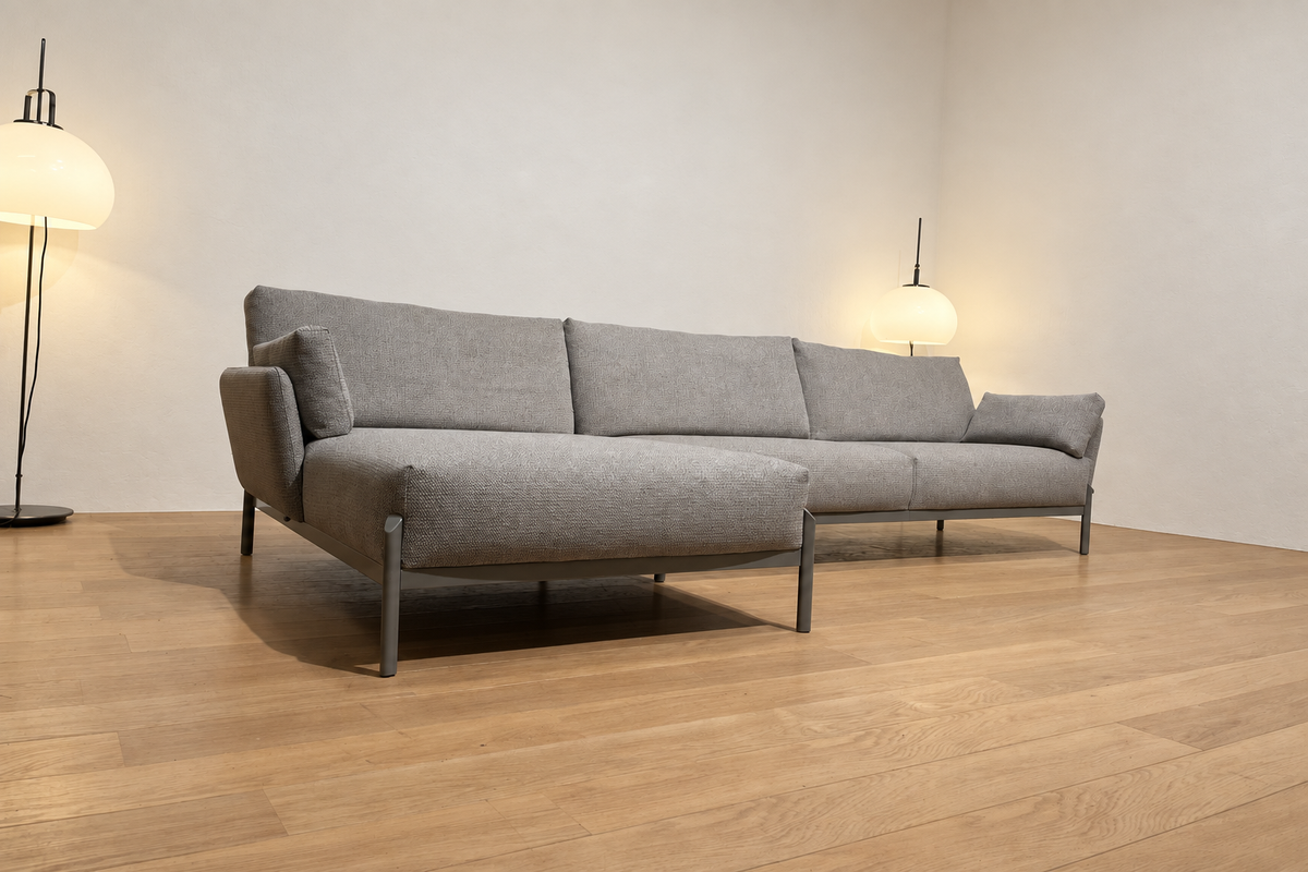 NIEUWSTAAT Leolux Enna Hoekbank NP €9.000 + GARANTIE