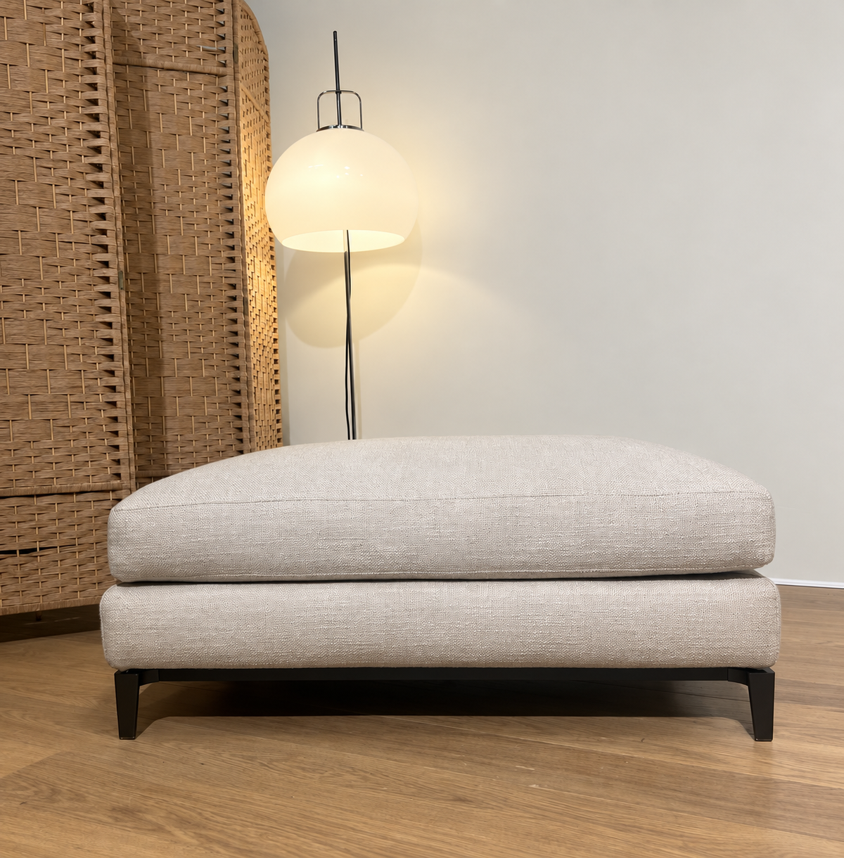 NIEUWSTAAT Minotti Andersen Hocker + GARANTIE