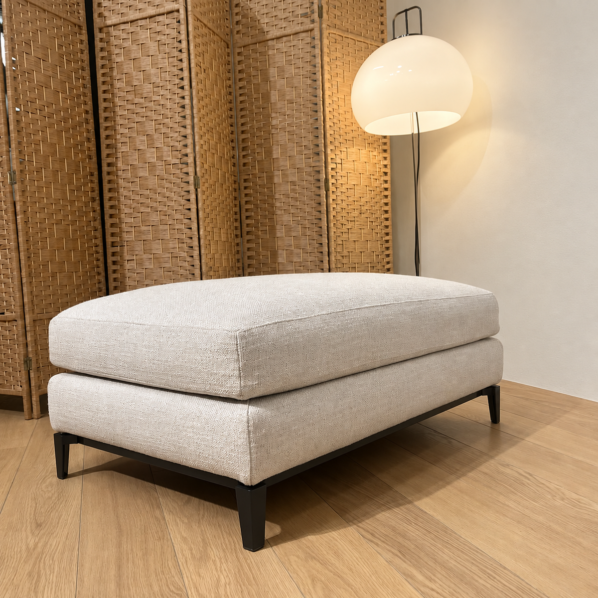 NIEUWSTAAT Minotti Andersen Hocker + GARANTIE