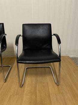 KOOPJE - 2x Walter Knoll stoelen George Cantilever