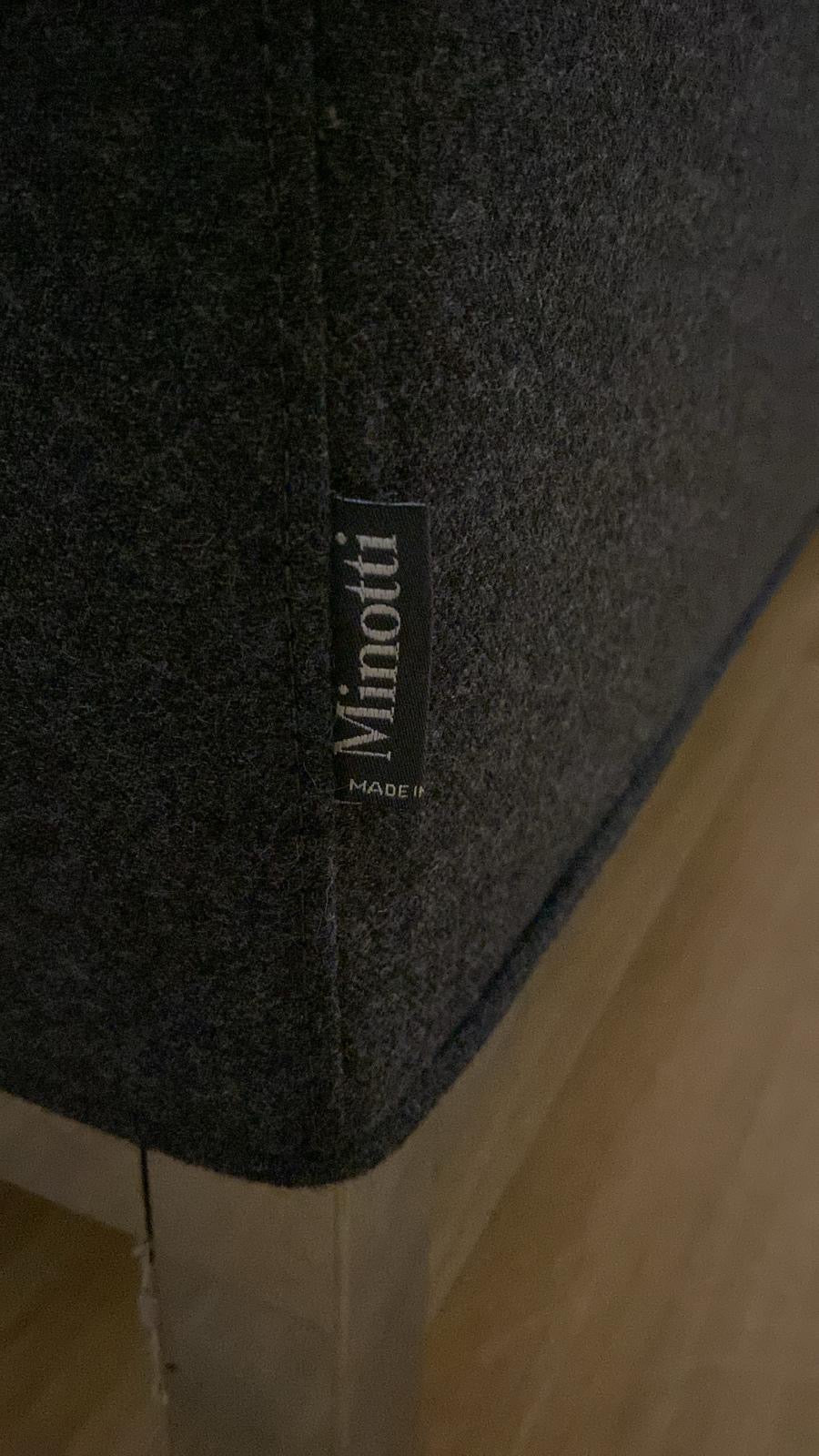 ZGAN Minotti Andersen 3-zitsbank NP: €8.000