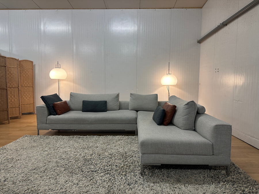 Design on Stock Aikon Lounge Milton 668 | RVS Poten + Extras