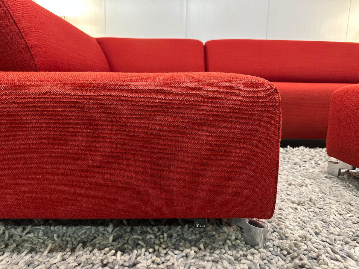 Leolux Faya Lobi Hoekbank + Hocker (Rood) – NP: €8.000