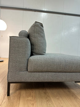 Design on Stock Fauteuil Milton