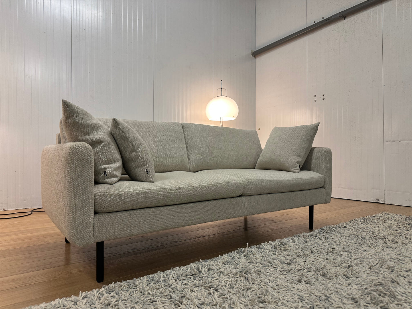 Bolia 2.5-Zitsbank Licht Beige – Tijdloos & Comfortabel