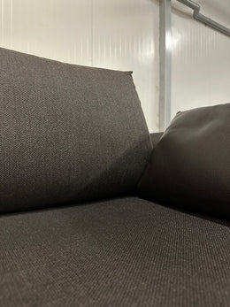 ZGAN 2x Design on Stock Aikon Lounge Banken NP: €8.000