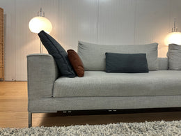 Design on Stock Aikon Lounge Milton 668 | RVS Poten + Extras
