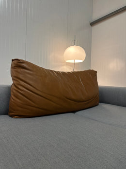 ZGAN Design on Stock Hoekbank Ploegwol 83 - NP: €7.500