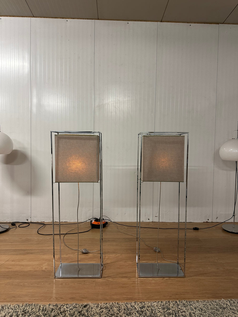 2x Showroommodel Linteloo Namibië Vloerlamp – Als Nieuw