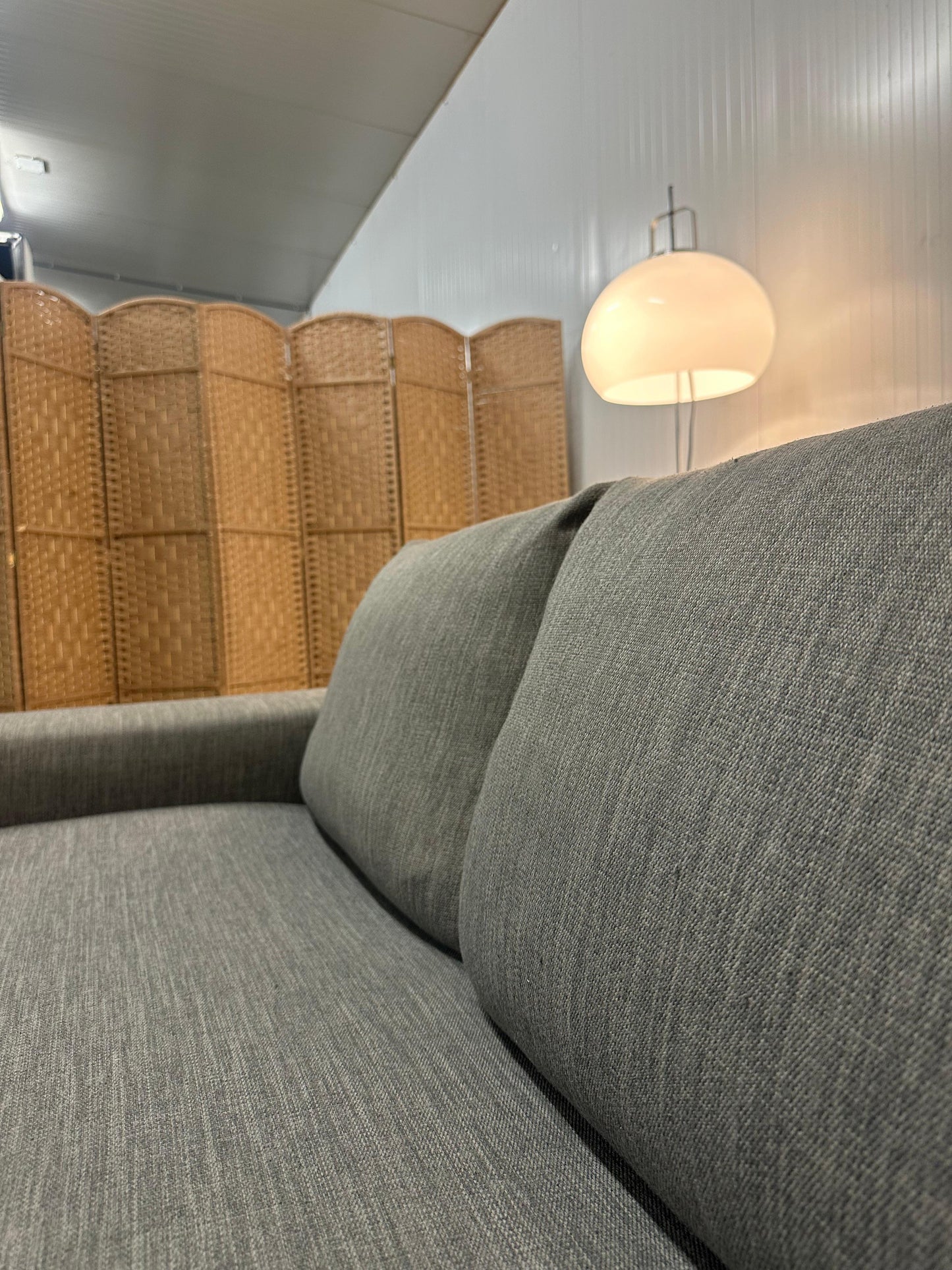 REFURBISHED Minotti Moore 2-Zits Bank Grijs - NP: €5.000