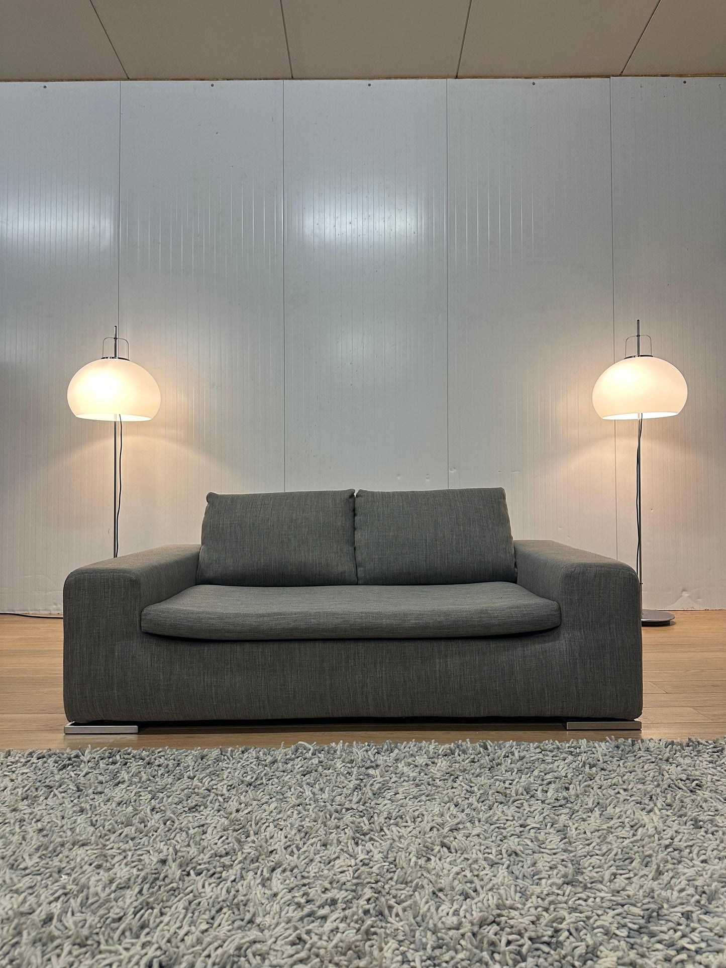REFURBISHED Minotti Moore 2-Zits Bank Grijs - NP: €5.000
