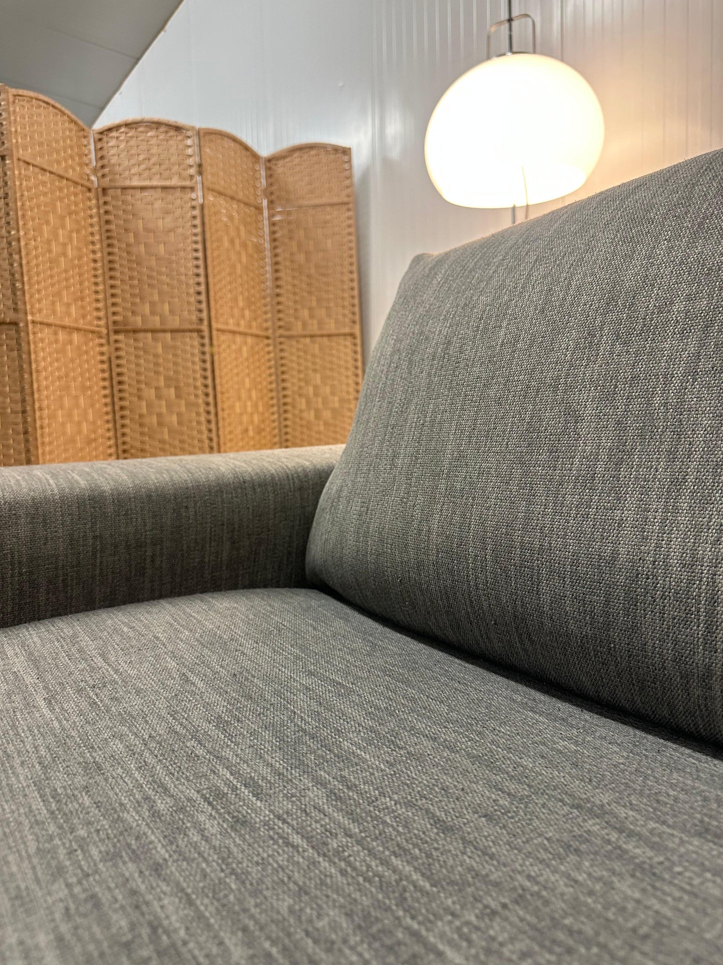 REFURBISHED Minotti Moore 2-Zits Bank Grijs - NP: €5.000