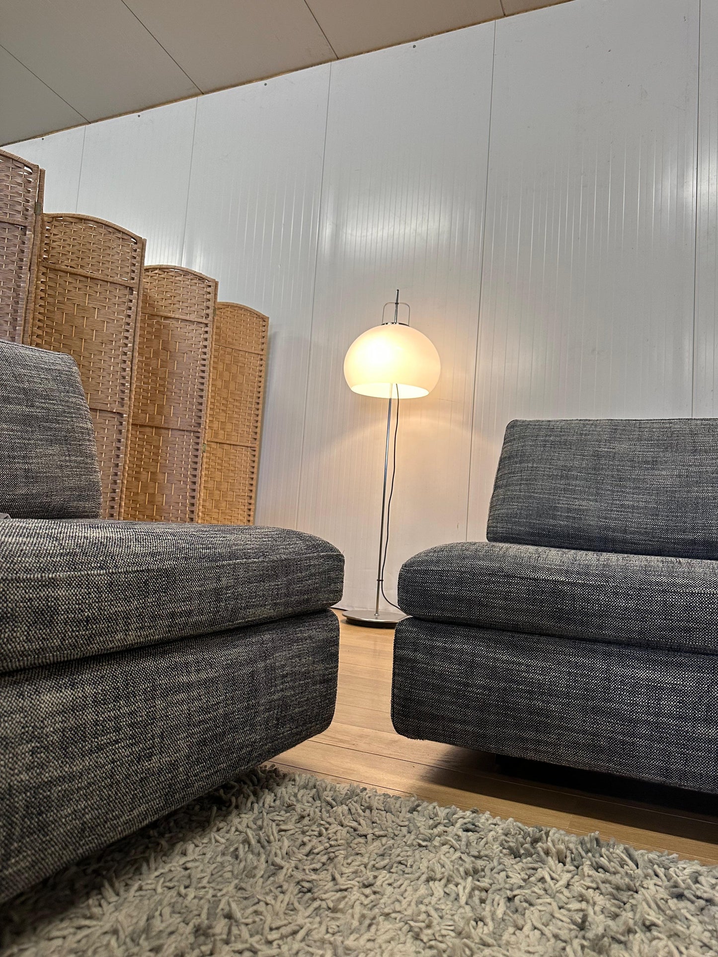 NIEUWSTAAT Design on Stock Vilaz Modulaire Bank | NP: €8.000