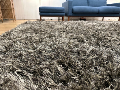 ZGAN Luxe Design Vloerkleed 355×255 – NP: €10.000