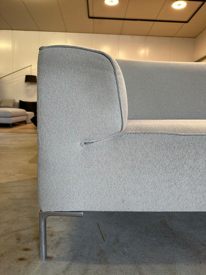 Design on Stock Bloq 4-Zits + Hocker – NP: €4.500