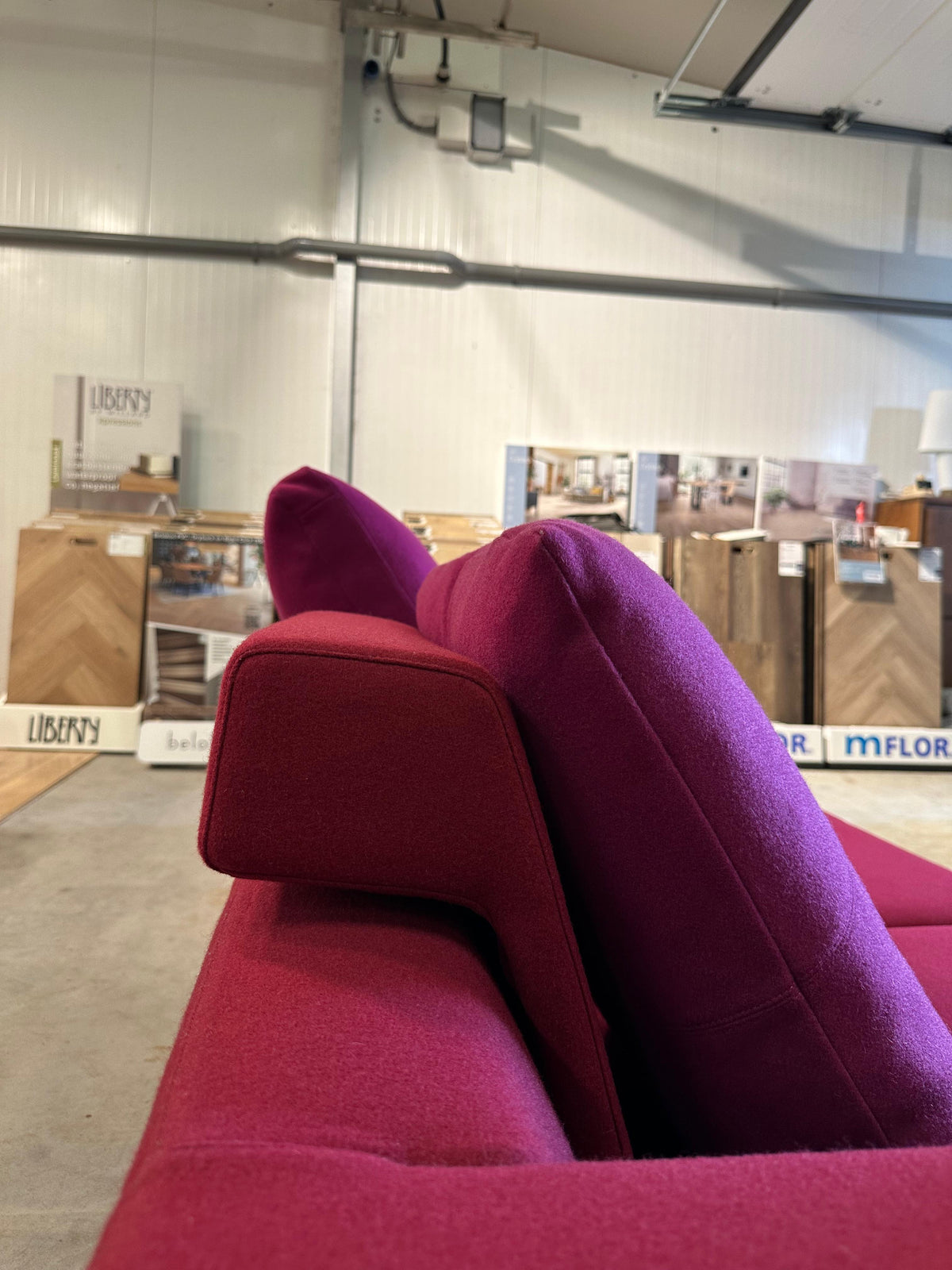 B&B Italia George Hoekbank Rood/Roze – NP: €12.999