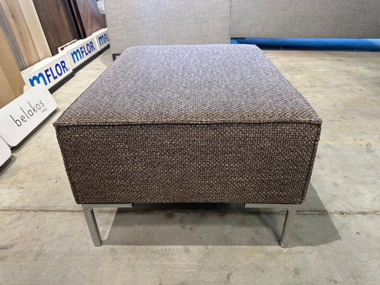 Design on stock Bloq Hocker