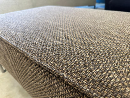 Design on stock Bloq Hocker