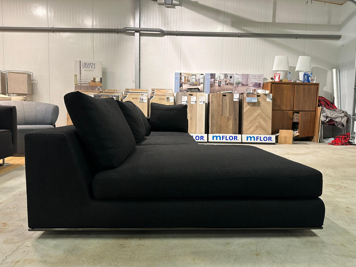 Minotti Hamilton Hoekbank Zwart – NP: €20.000