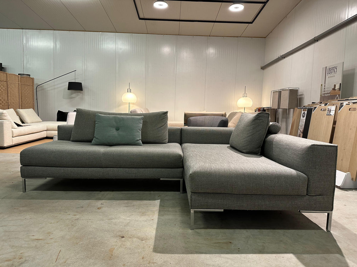 ZGAN Design on Stock Aikon Lounge Hoekbank – NP: €7.500