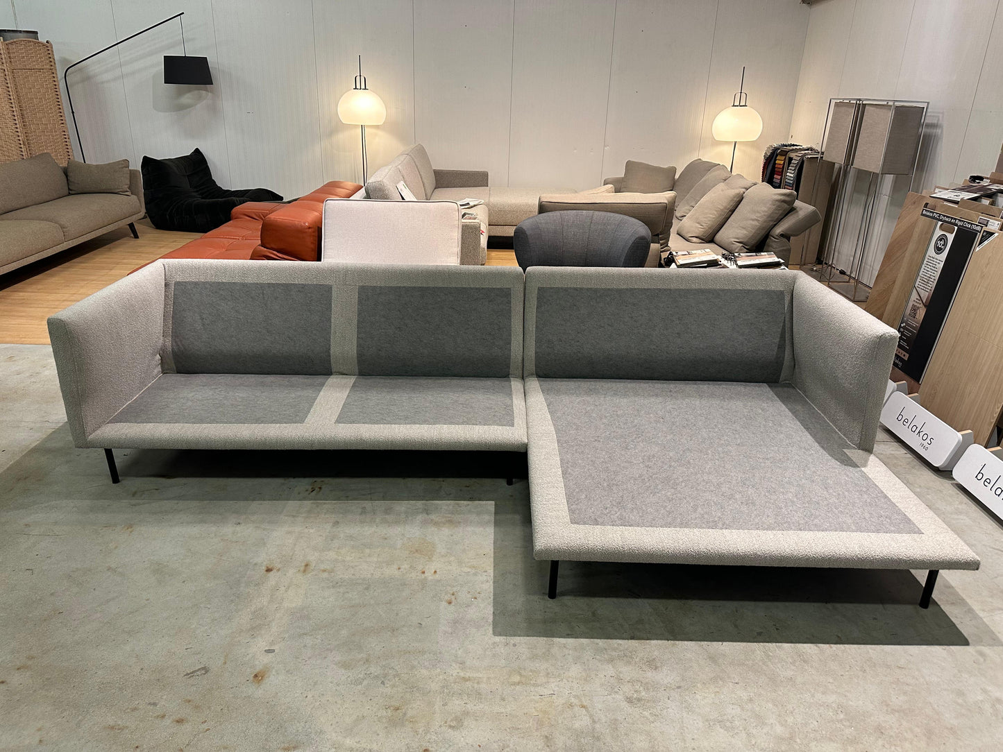 Fest Amsterdam Astin Hoekbank Bouclé Wit – NP: €5.500
